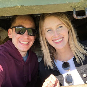 Meet your Posher, Casey